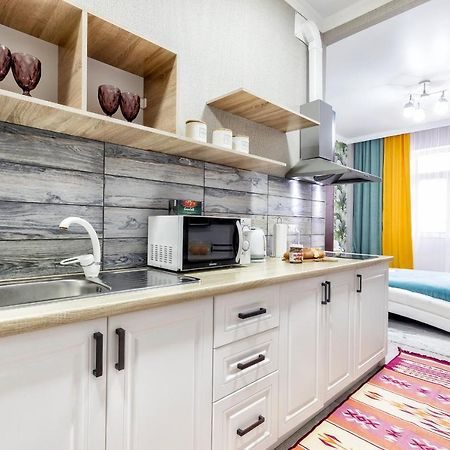 Cosy flat in the city center Astana Exterior photo